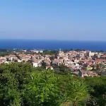 Bed & Breakfast Sotto L'eremo Aci Catena