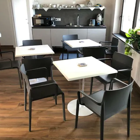 Sotto L'eremo فندق مبيت وإفطار Aci Catena