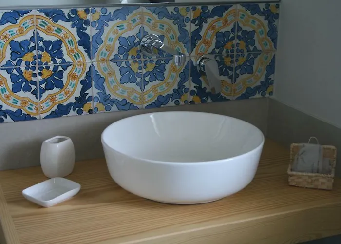 Sotto L'eremo 3* Aci Catena