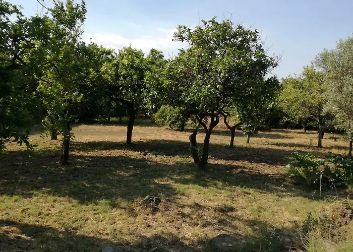 Sotto L'eremo 3* Aci Catena