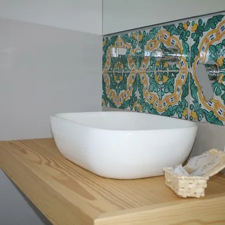 Sotto L'eremo 3* Aci Catena