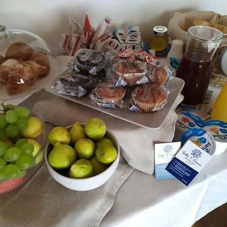 Sotto L'eremo Отель типа 